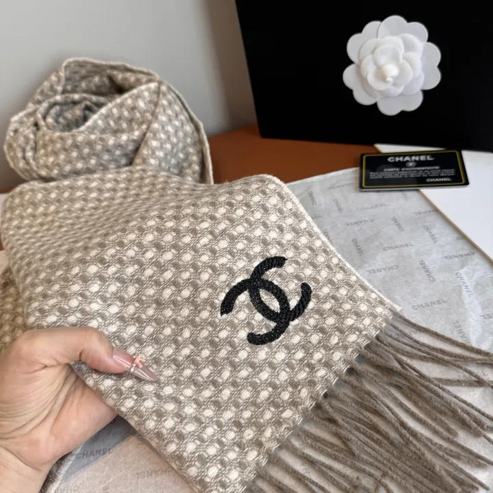 スーパーコピー シャネル マフラー