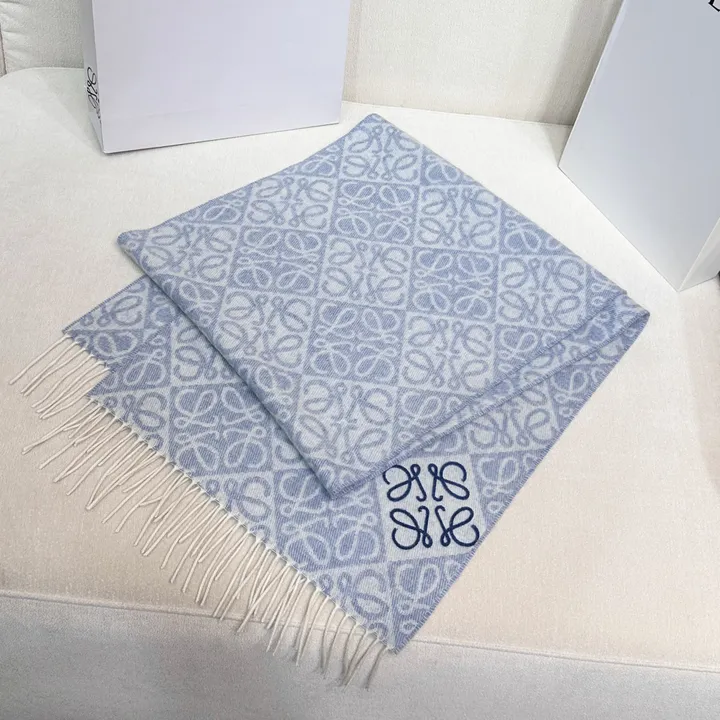 スーパーコピー ロエベ マフラー