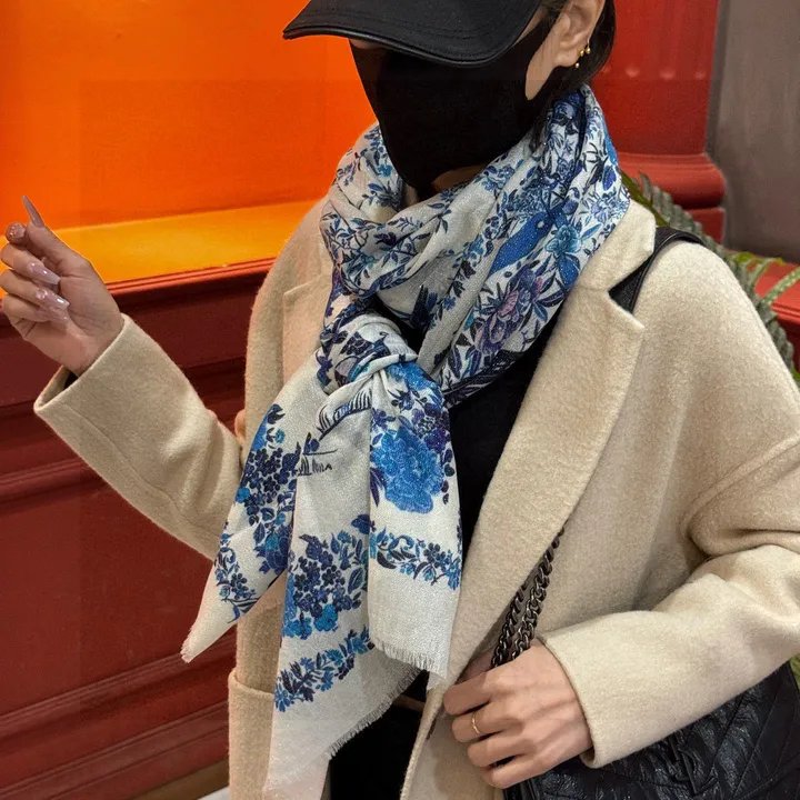 スーパーコピー ディオール マフラー