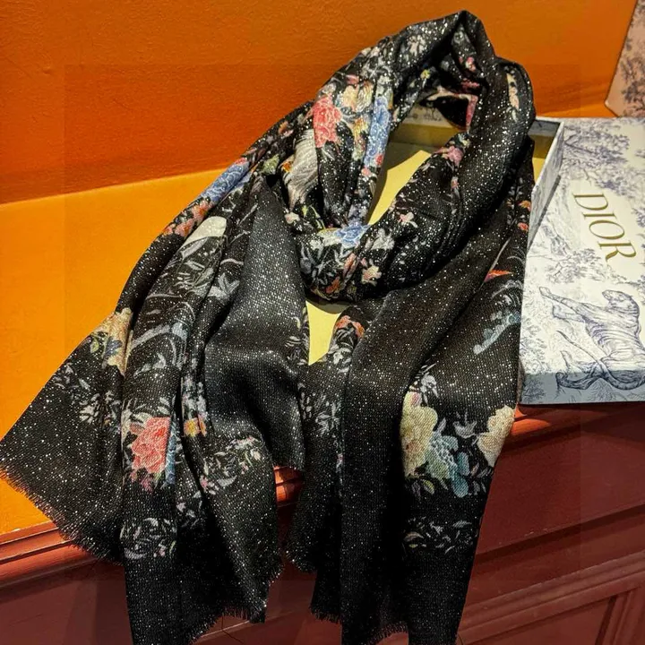 スーパーコピー ディオール マフラー