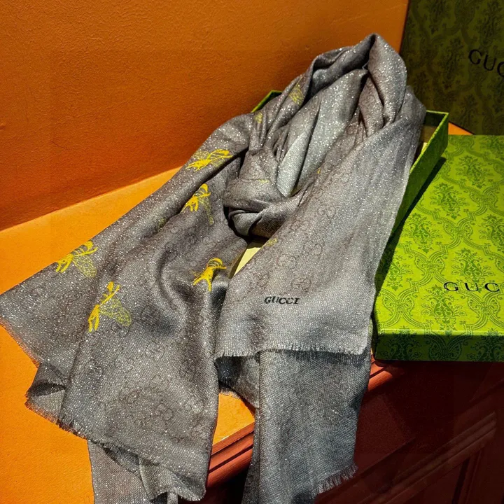 スーパーコピー グッチ マフラー