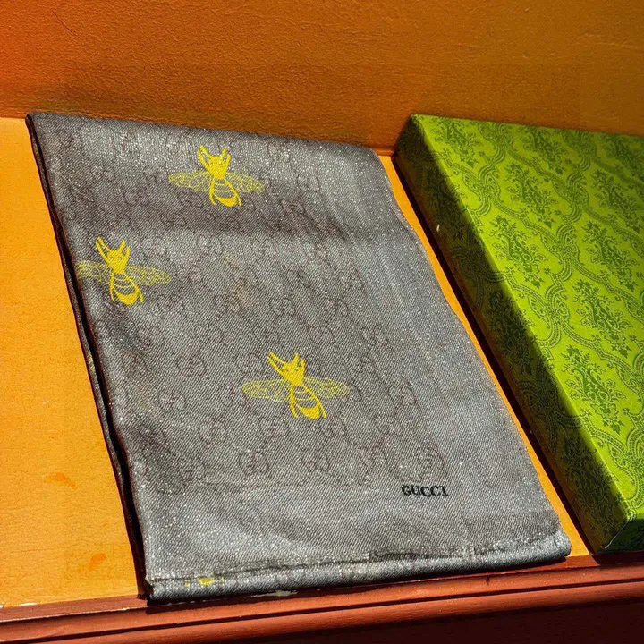 スーパーコピー グッチ マフラー