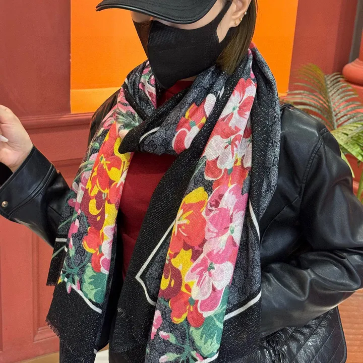 スーパーコピー グッチ マフラー