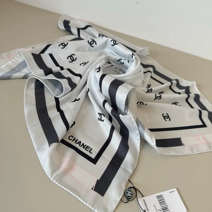 スーパーコピー シャネル マフラー