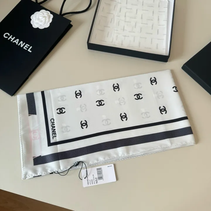 スーパーコピー シャネル マフラー