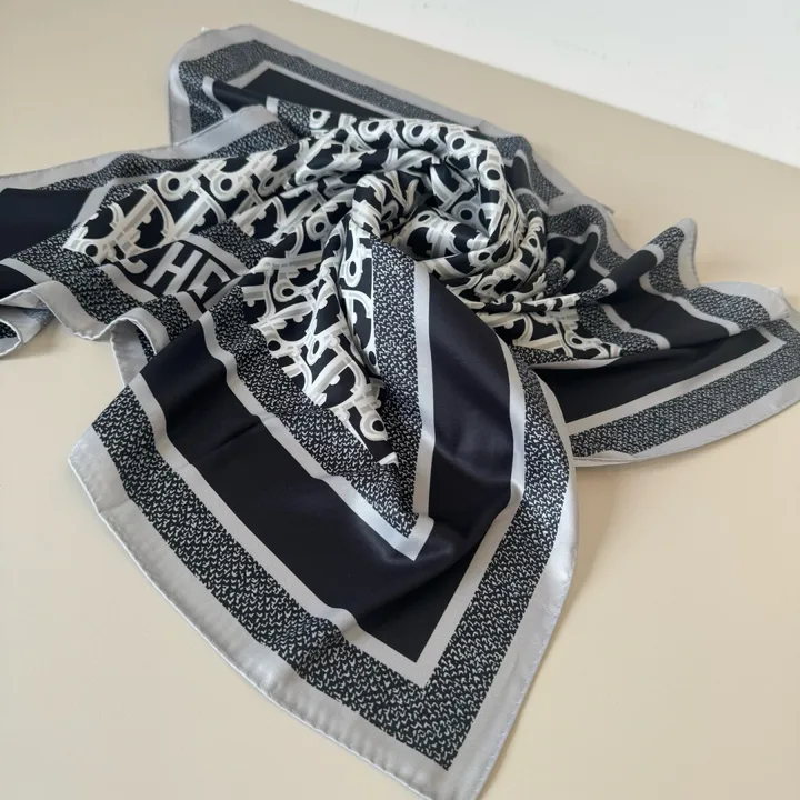 スーパーコピー ディオール マフラー