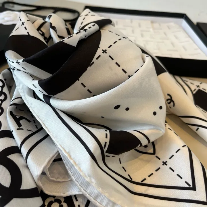 スーパーコピー シャネル マフラー