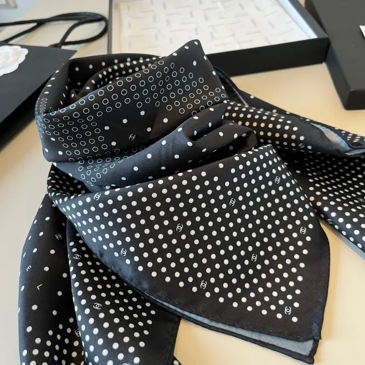 スーパーコピー シャネル マフラー