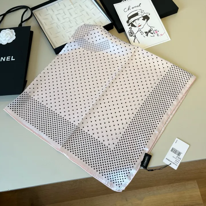 スーパーコピー シャネル マフラー