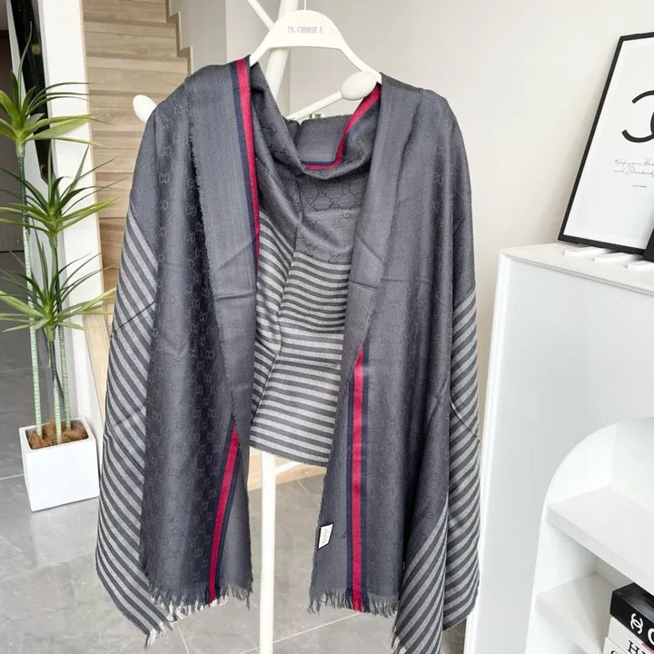 スーパーコピー グッチ マフラー