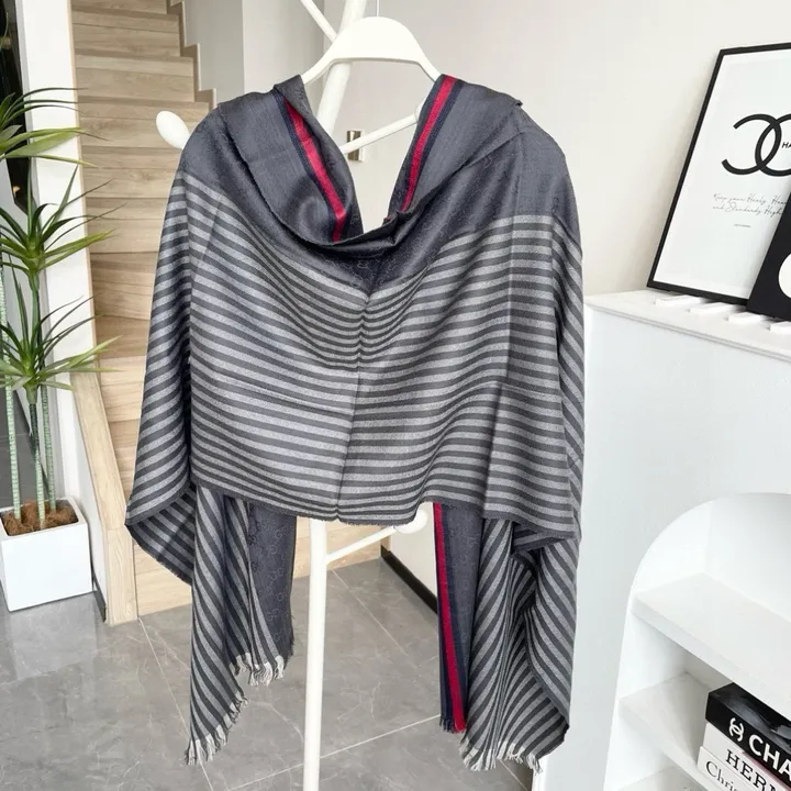 スーパーコピー グッチ マフラー