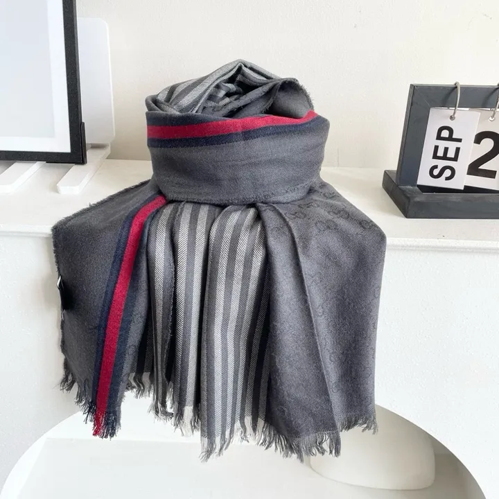 スーパーコピー グッチ マフラー