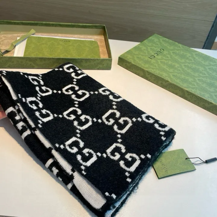 スーパーコピー グッチ マフラー