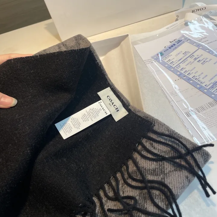 スーパーコピー コーチ マフラー