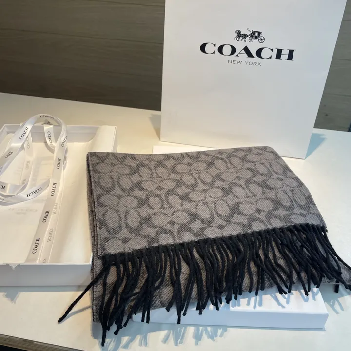 スーパーコピー コーチ マフラー