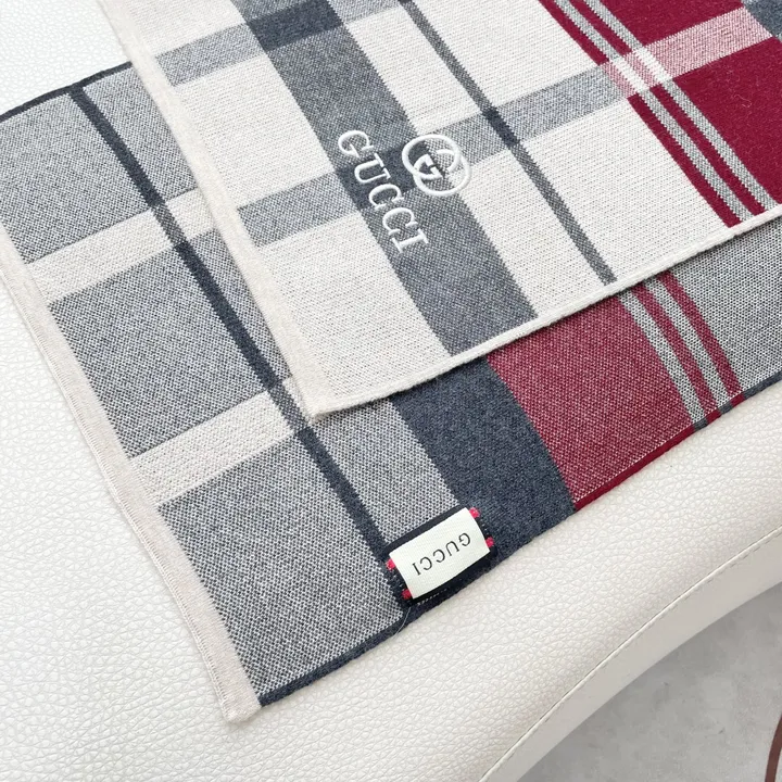 スーパーコピー グッチ マフラー