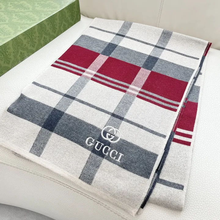 スーパーコピー グッチ マフラー