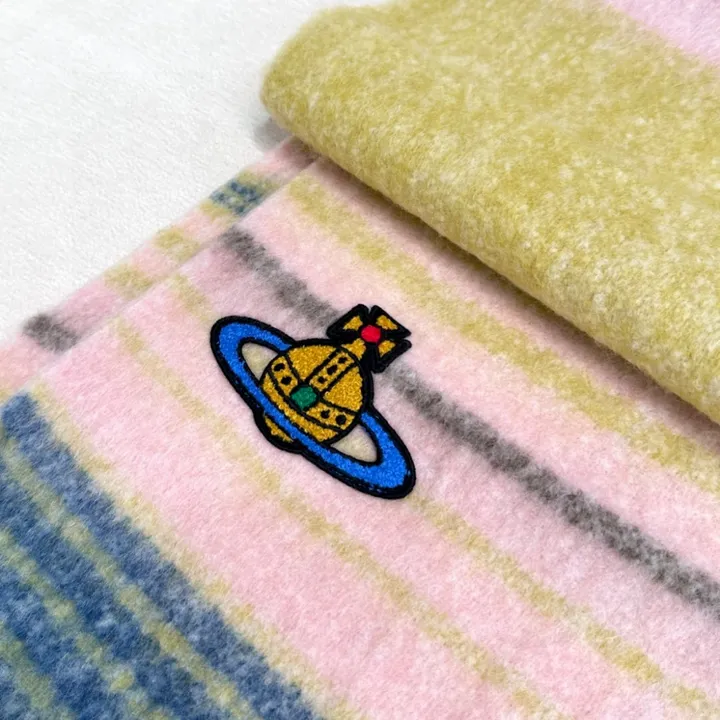 スーパーコピー ミュウミュウ マフラー