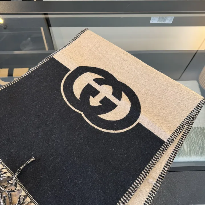 スーパーコピー グッチ マフラー