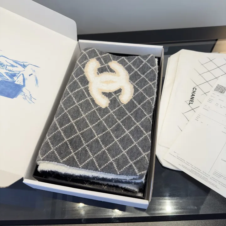 スーパーコピー シャネル マフラー