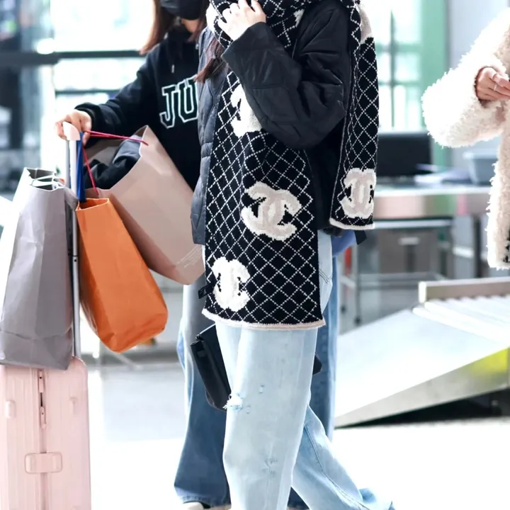 スーパーコピー シャネル マフラー