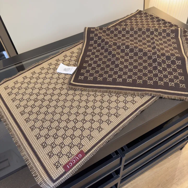 スーパーコピー グッチ マフラー