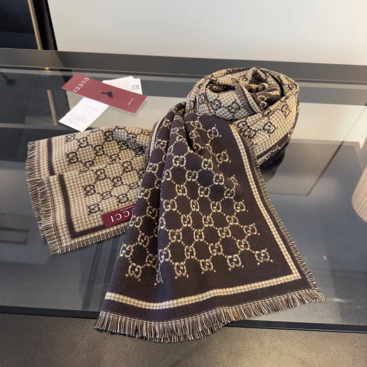 スーパーコピー グッチ マフラー