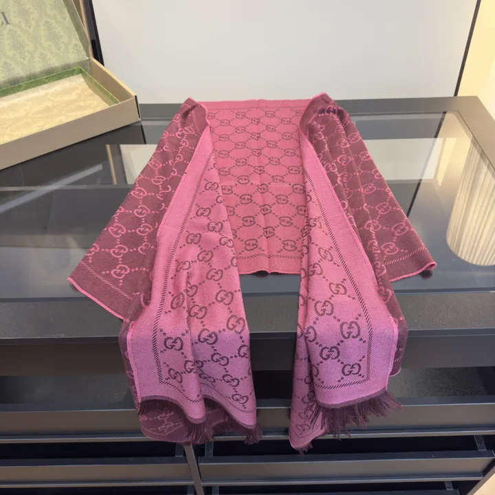 スーパーコピー グッチ マフラー