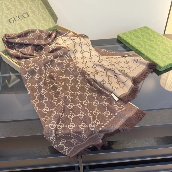 スーパーコピー グッチ マフラー