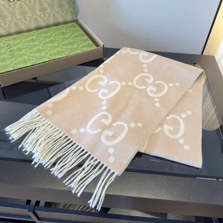 スーパーコピー グッチ マフラー