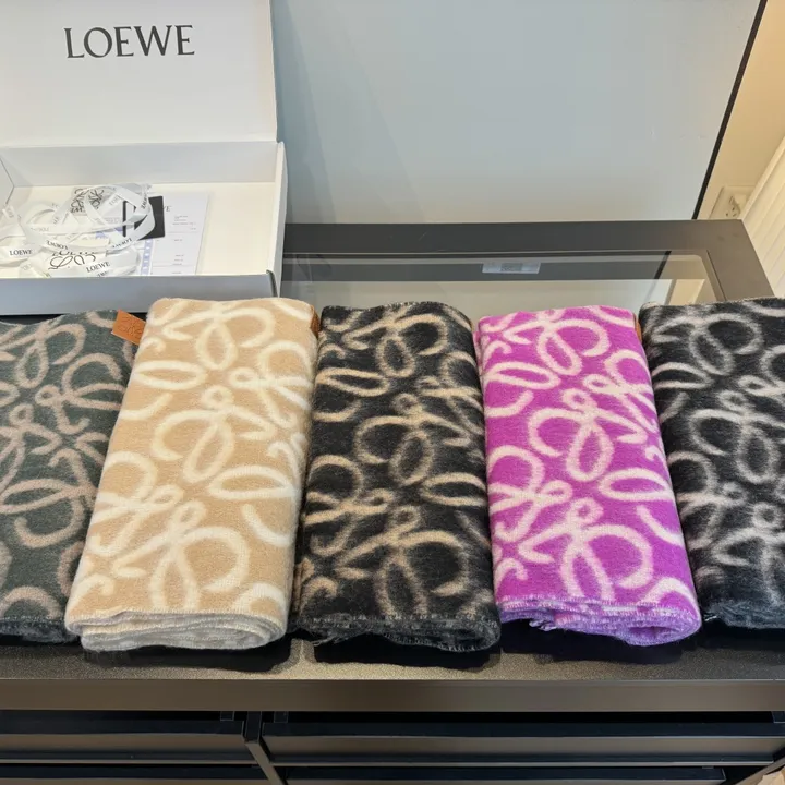 スーパーコピー ロエベ マフラー