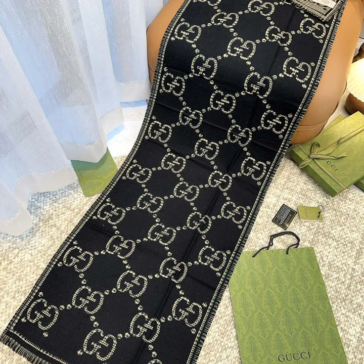 スーパーコピー グッチ マフラー