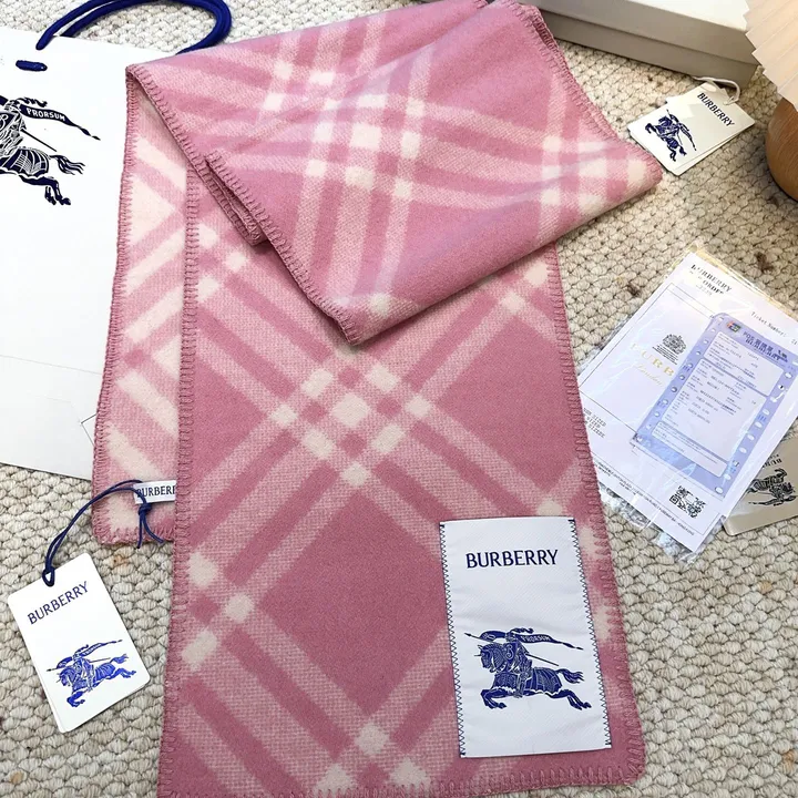 スーパーコピー バーバリー ス マフラー