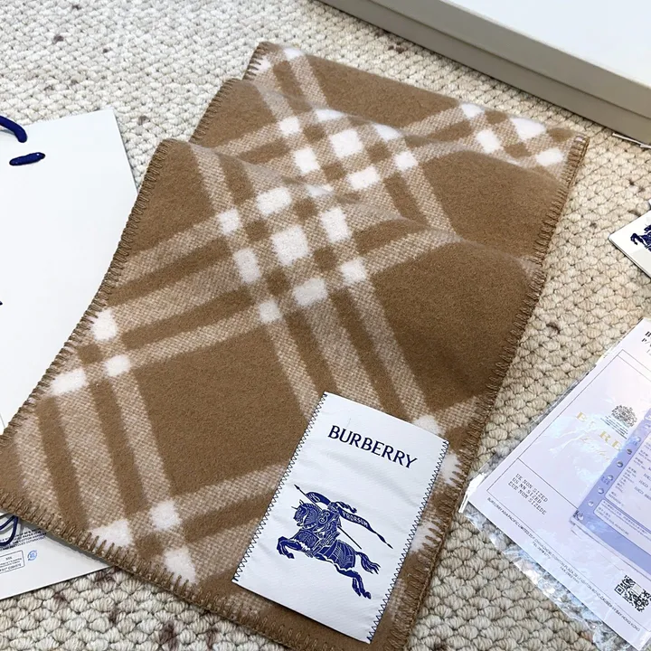 スーパーコピー バーバリー ス マフラー