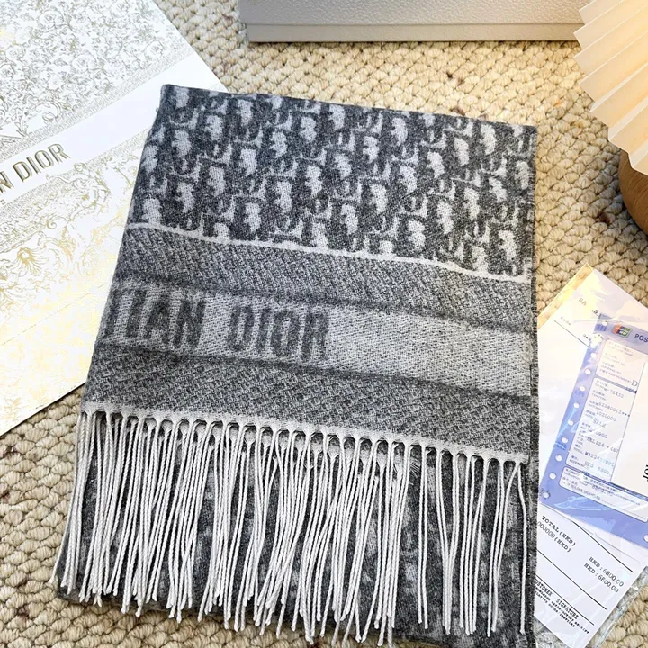 スーパーコピー ディオール マフラー