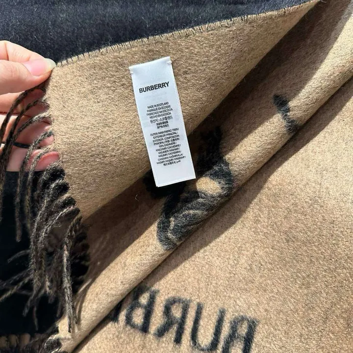 スーパーコピー バーバリー ス マフラー