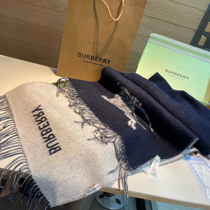 スーパーコピー バーバリー ス マフラー