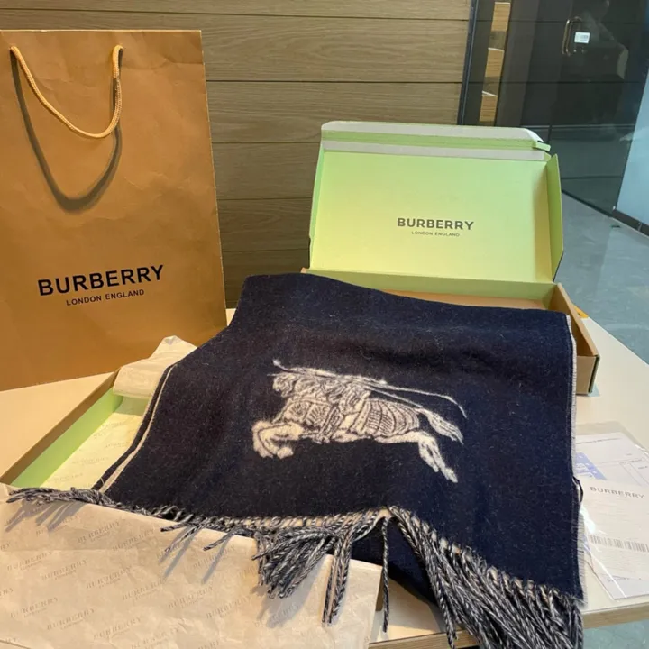 スーパーコピー バーバリー ス マフラー