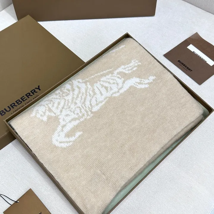 スーパーコピー バーバリー ス マフラー