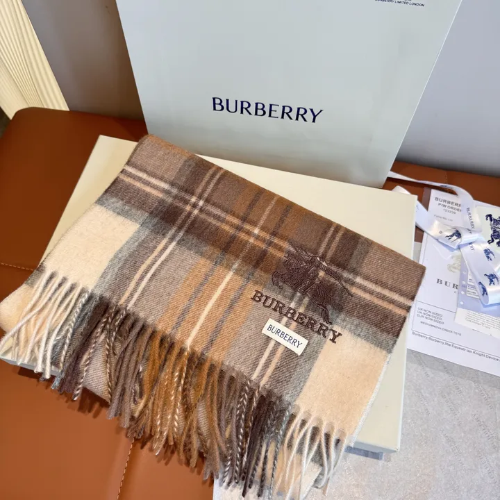 スーパーコピー バーバリー ス マフラー