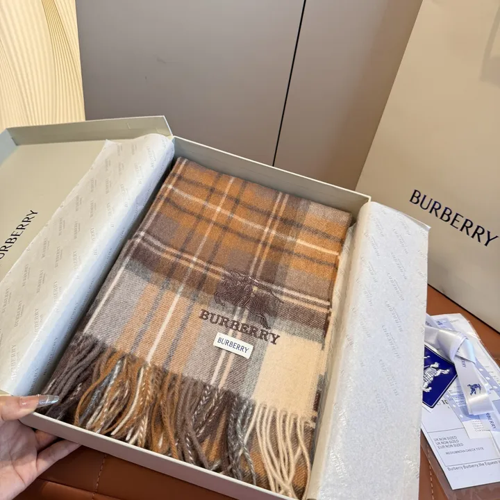 スーパーコピー バーバリー ス マフラー