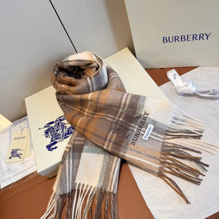 スーパーコピー バーバリー ス マフラー