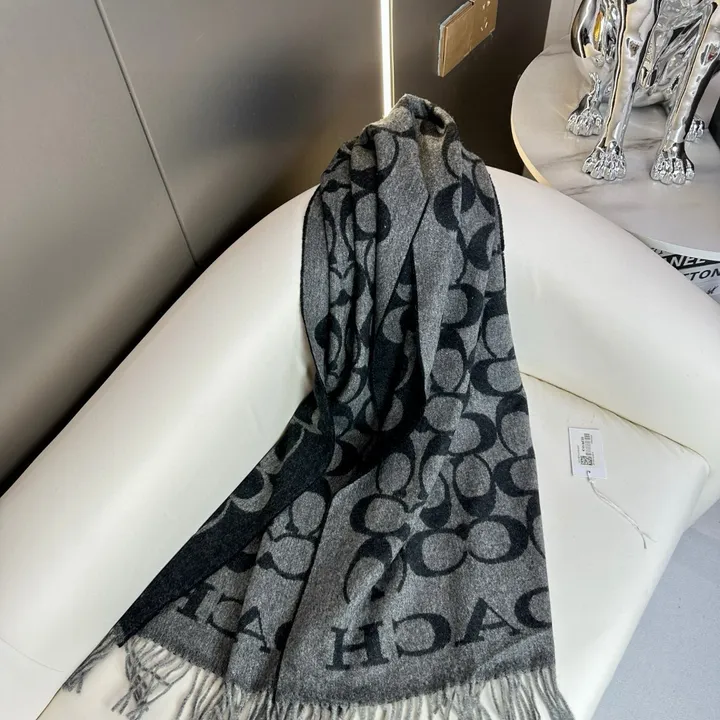 スーパーコピー コーチ マフラー