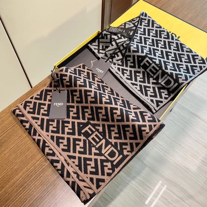 スーパーコピー フェンディ マフラー