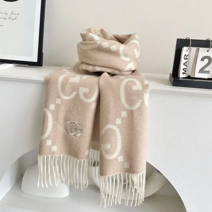 スーパーコピー グッチ マフラー