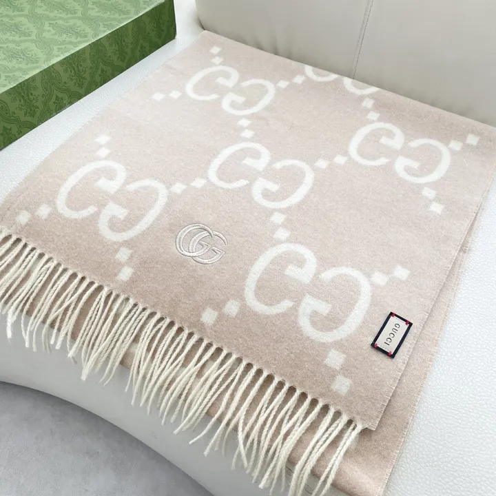 スーパーコピー グッチ マフラー