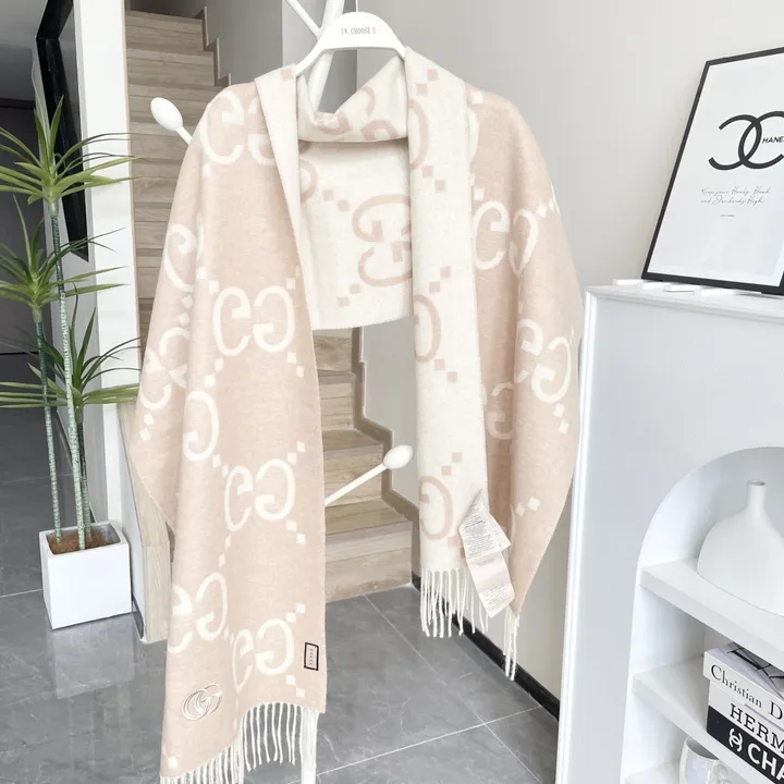 スーパーコピー グッチ マフラー