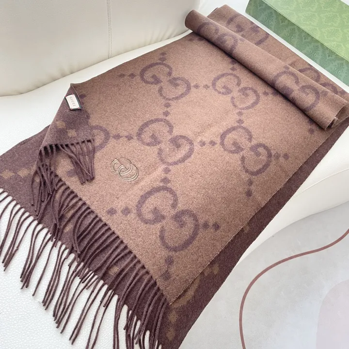 スーパーコピー グッチ マフラー