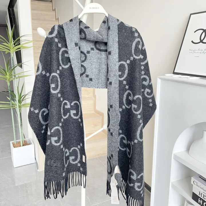 スーパーコピー グッチ マフラー