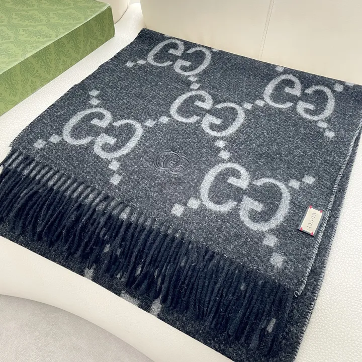 スーパーコピー グッチ マフラー